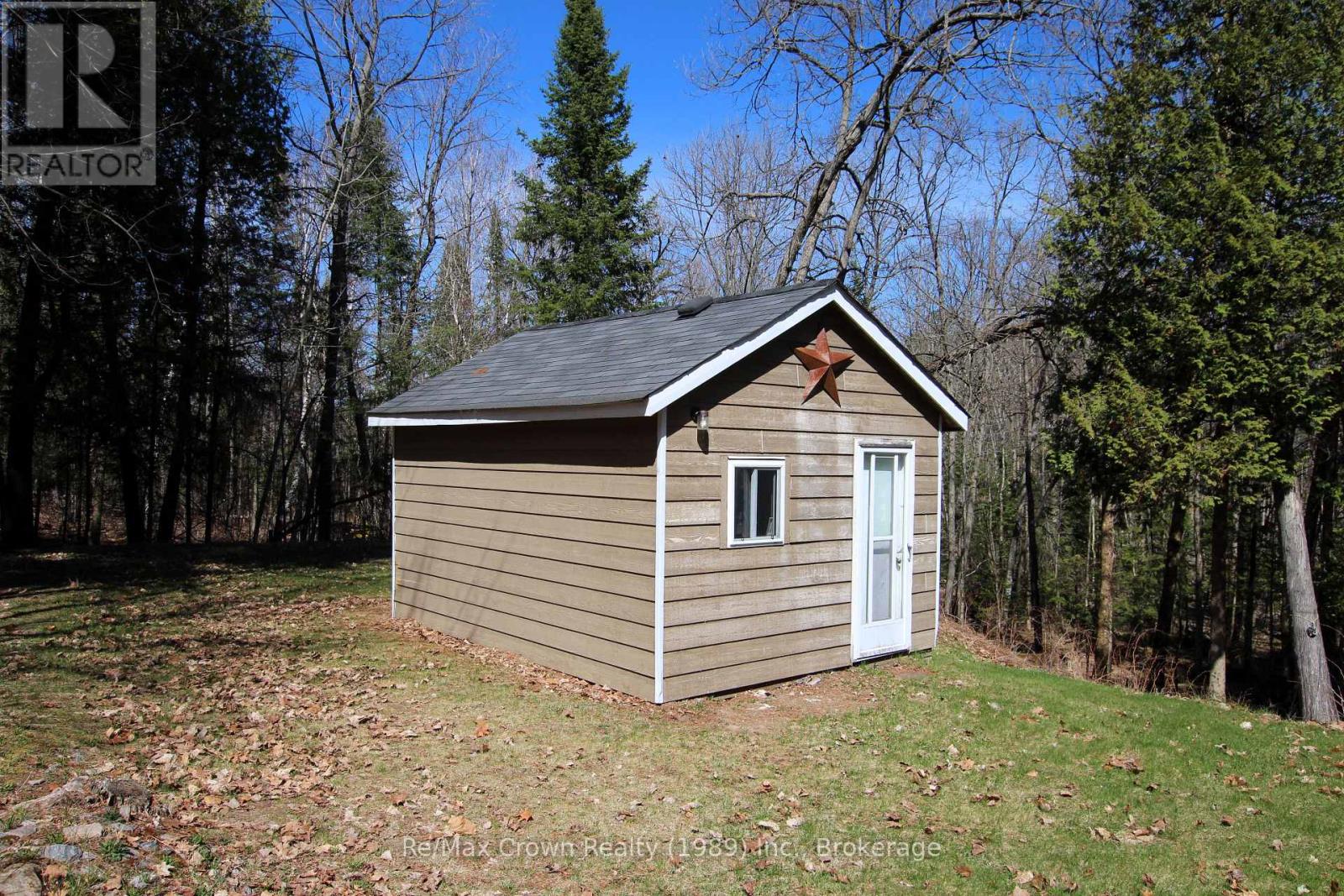 935 Limberlost Point Road, Parry Sound Remote Area, Ontario  P0H 2R0 - Photo 38 - X12867182