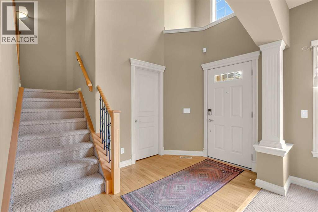 97 Strathridge Close Sw, Calgary, Alberta  T3H 4J3 - Photo 2 - A2294102