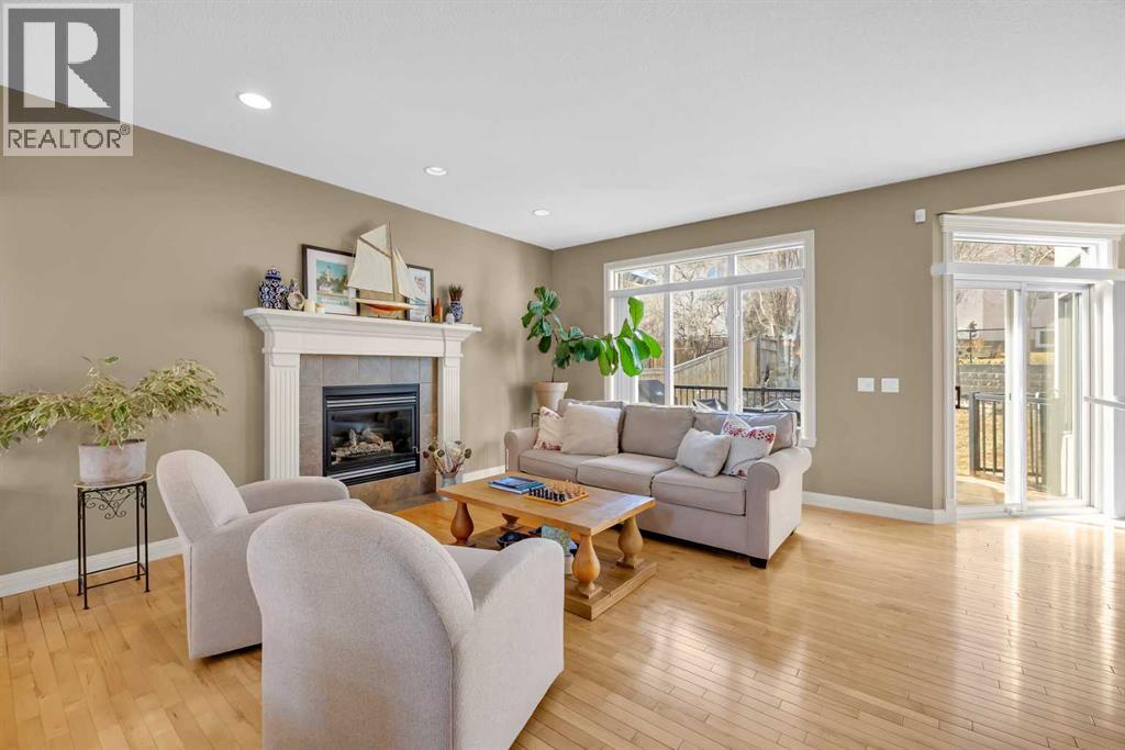 97 Strathridge Close Sw, Calgary, Alberta  T3H 4J3 - Photo 6 - A2294102