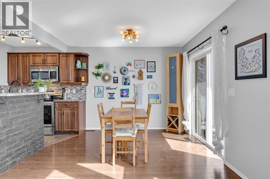 266 Cougarstone Circle Sw, Calgary, Alberta  T3H 4W4 - Photo 16 - A2304824
