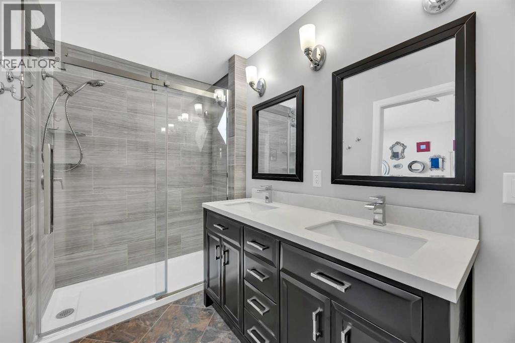 266 Cougarstone Circle Sw, Calgary, Alberta  T3H 4W4 - Photo 26 - A2304824