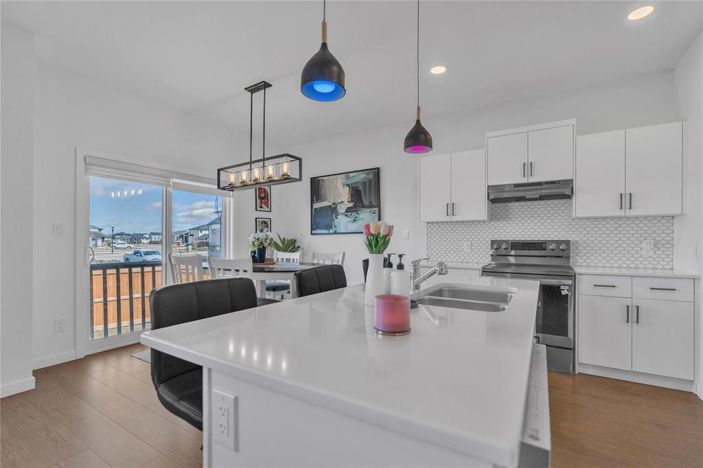 123 Lloyd Mckinnon Way, Winnipeg, Manitoba  R3X 1V7 - Photo 6 - 202608536