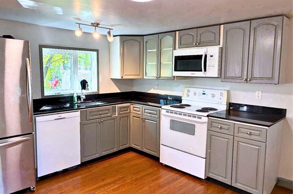 14 Bluebell Bay, St Laurent, Manitoba  R0C 2S0 - Photo 4 - 202608544