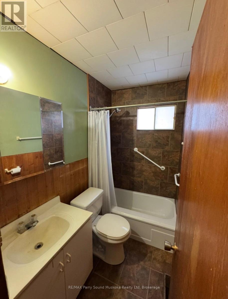 192 Seagull Lake Road, Parry Sound Remote Area (Arnstein), Ontario  P0H 1A0 - Photo 6 - X12708140