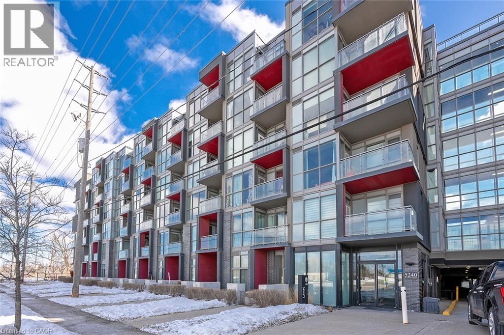 5240 DUNDAS Street Unit# 517, Burlington, Ontario
