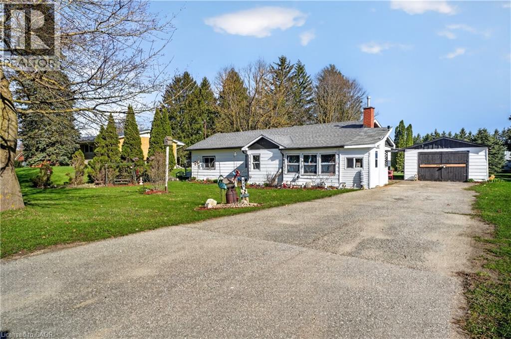 645 W QUEEN Street W, Mount Forest, Ontario