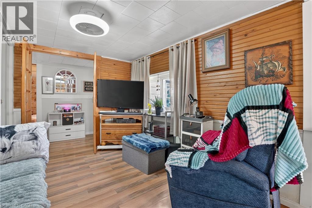 645 W Queen Street W, Mount Forest, Ontario  N0G 2L1 - Photo 16 - 40824761