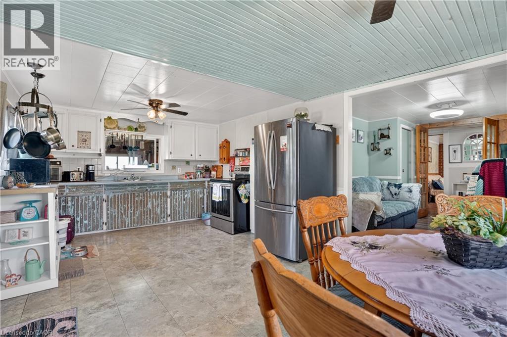 645 W Queen Street W, Mount Forest, Ontario  N0G 2L1 - Photo 19 - 40824761