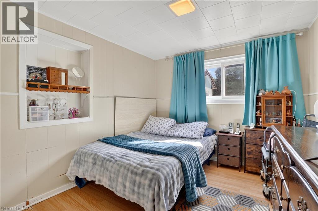 645 W Queen Street W, Mount Forest, Ontario  N0G 2L1 - Photo 28 - 40824761