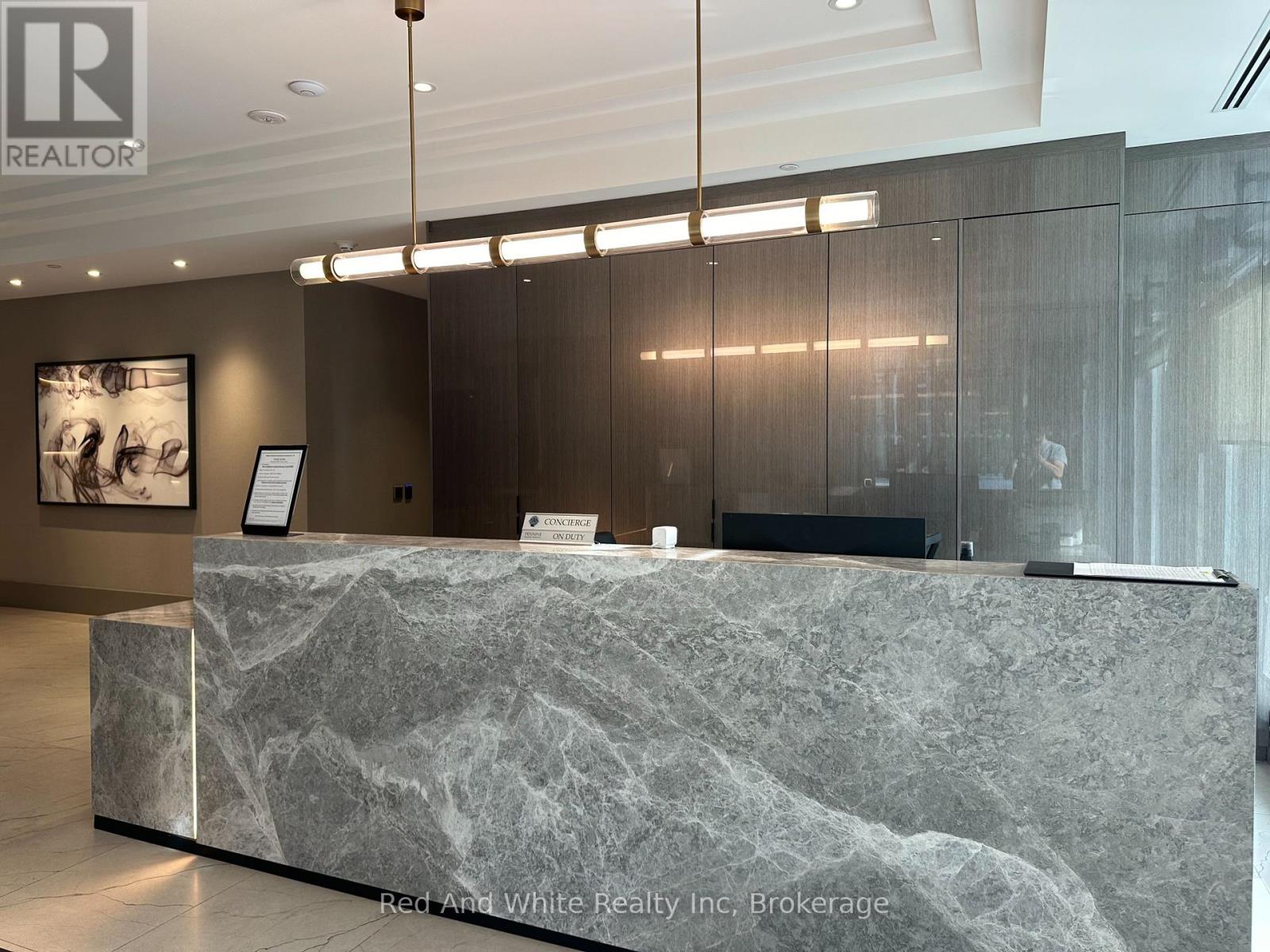 803 - 55 Duke Street W, Kitchener, Ontario  N2H 0C9 - Photo 2 - X13051186