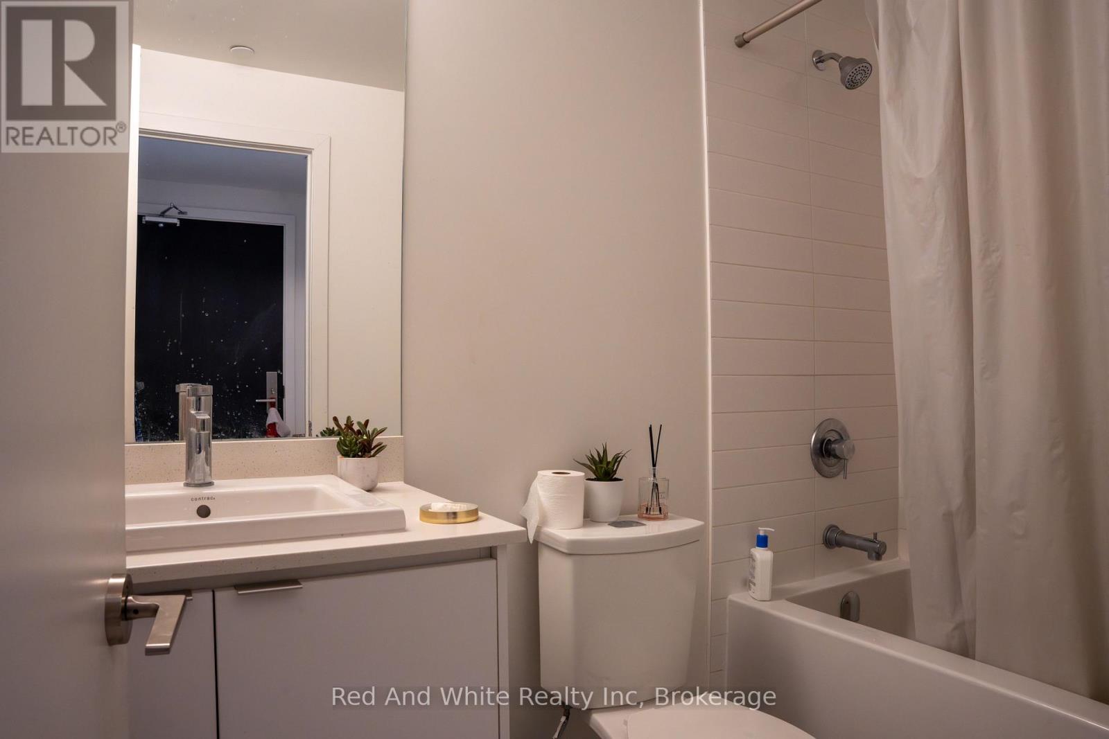 803 - 55 Duke Street W, Kitchener, Ontario  N2H 0C9 - Photo 40 - X13051186