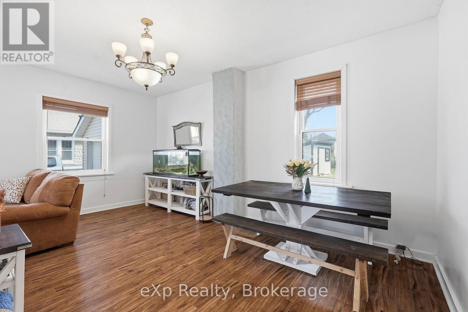 361 6th Avenue, Hanover, Ontario  N4N 2E8 - Photo 10 - X13051188