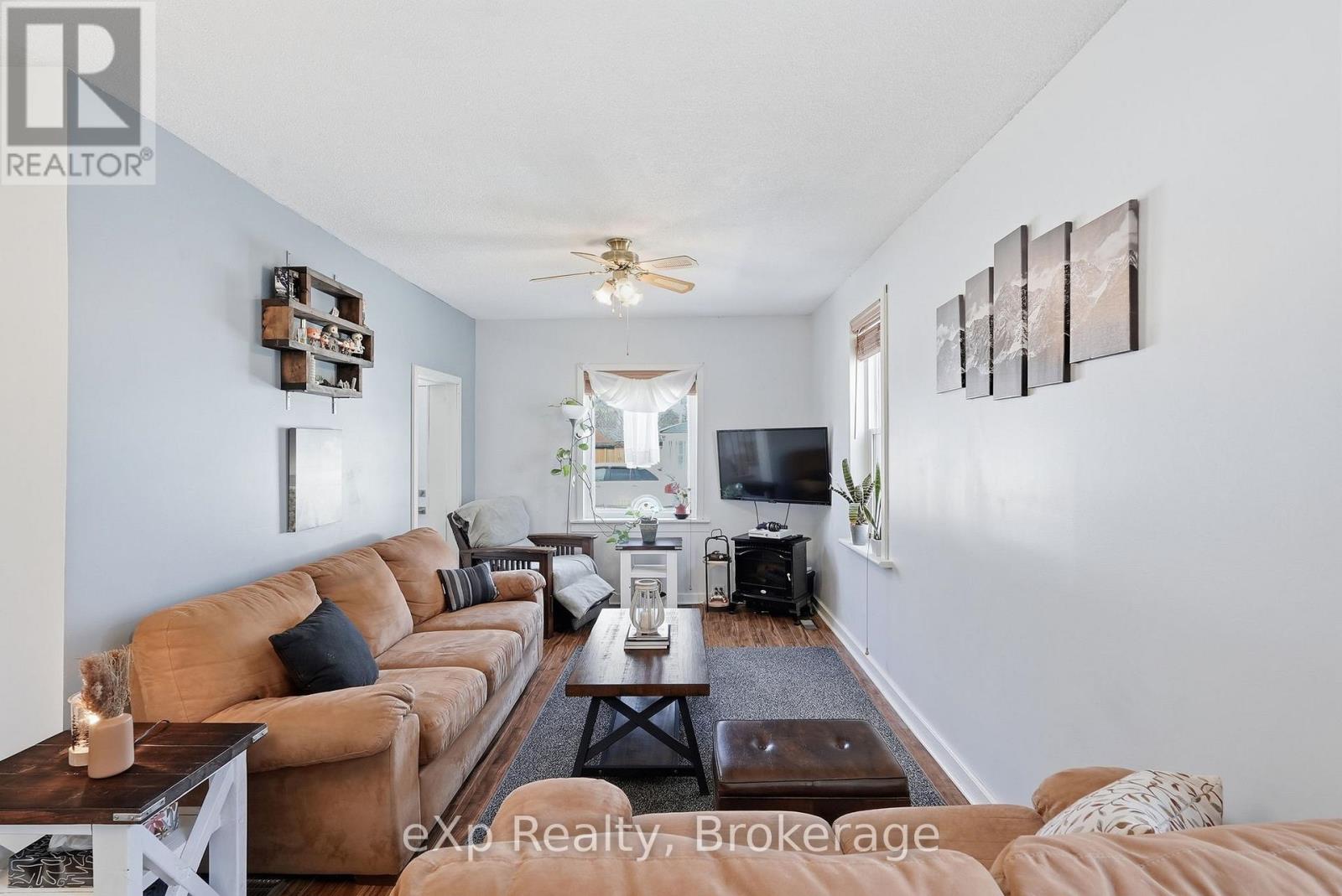 361 6th Avenue, Hanover, Ontario  N4N 2E8 - Photo 13 - X13051188