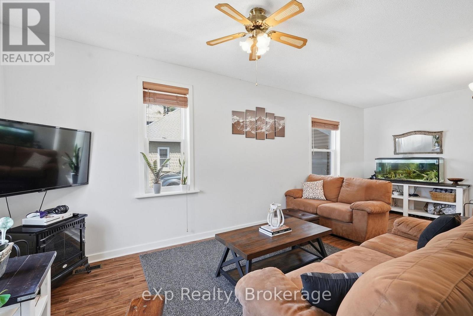 361 6th Avenue, Hanover, Ontario  N4N 2E8 - Photo 15 - X13051188