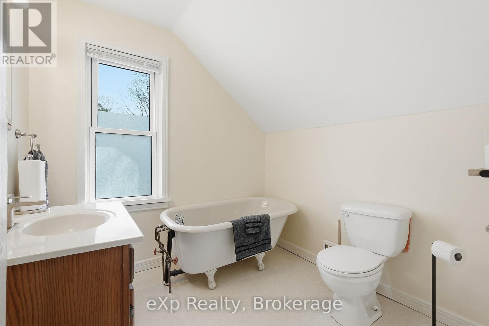 361 6th Avenue, Hanover, Ontario  N4N 2E8 - Photo 23 - X13051188