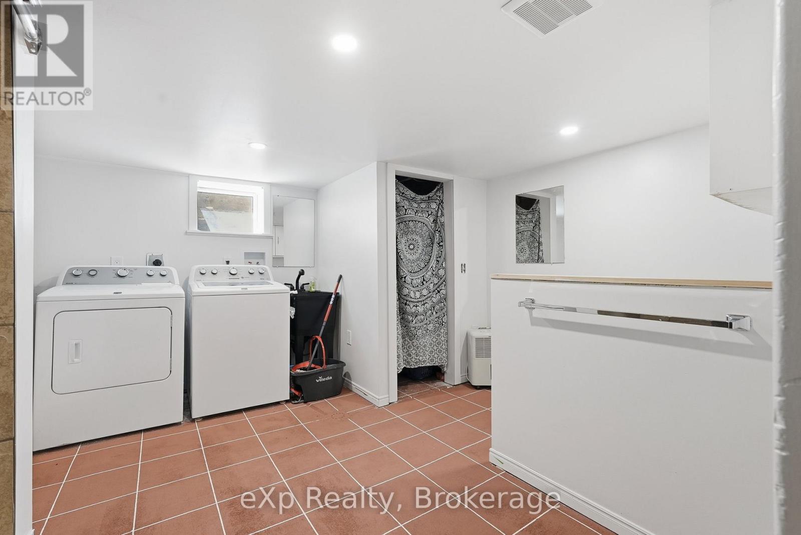 361 6th Avenue, Hanover, Ontario  N4N 2E8 - Photo 26 - X13051188