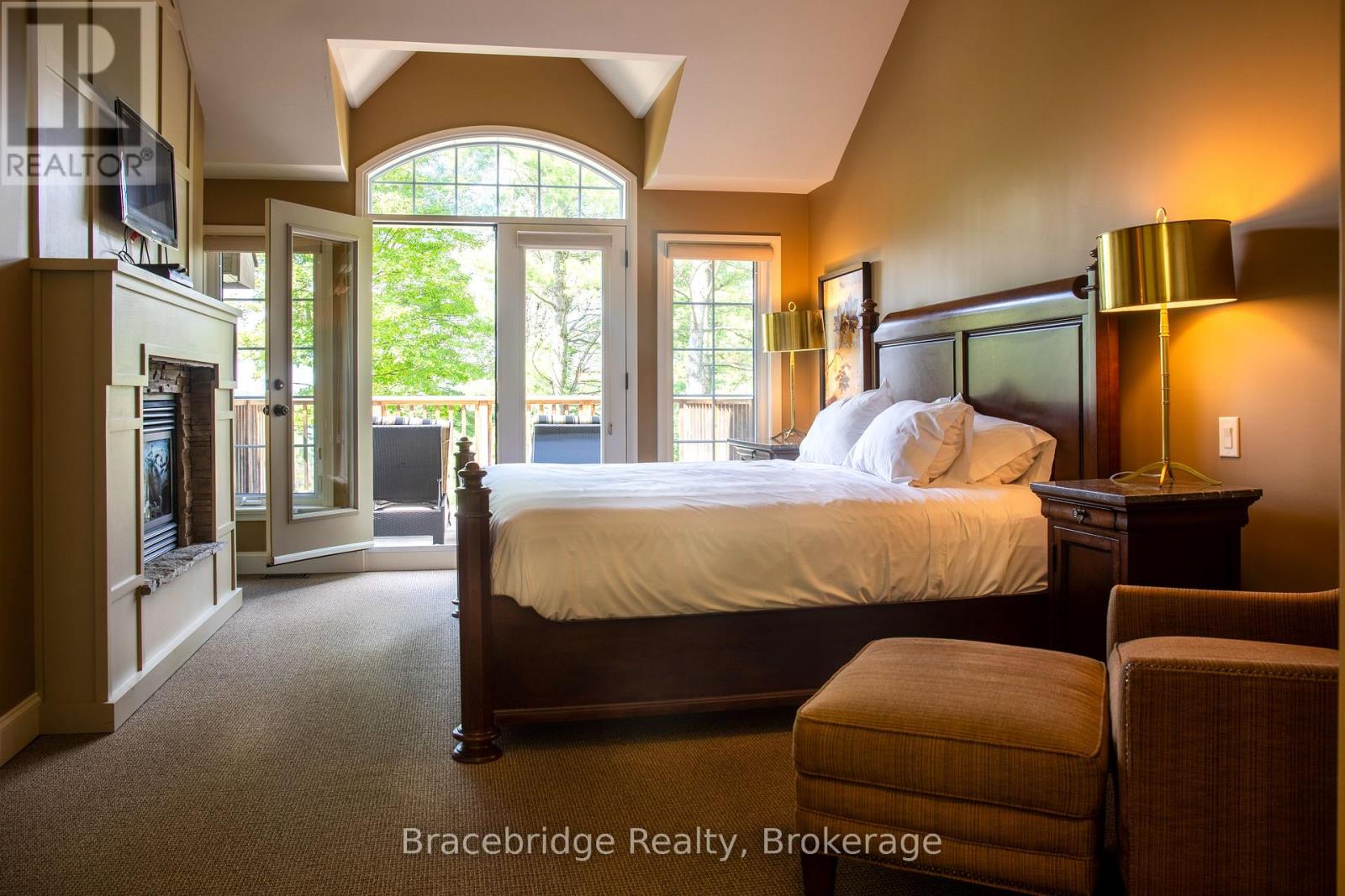 Sandfield 9 W2/w3 - 3876 Muskoka Rd 118 Highway W, Muskoka Lakes, Ontario  P0B 1J0 - Photo 11 - X13051198