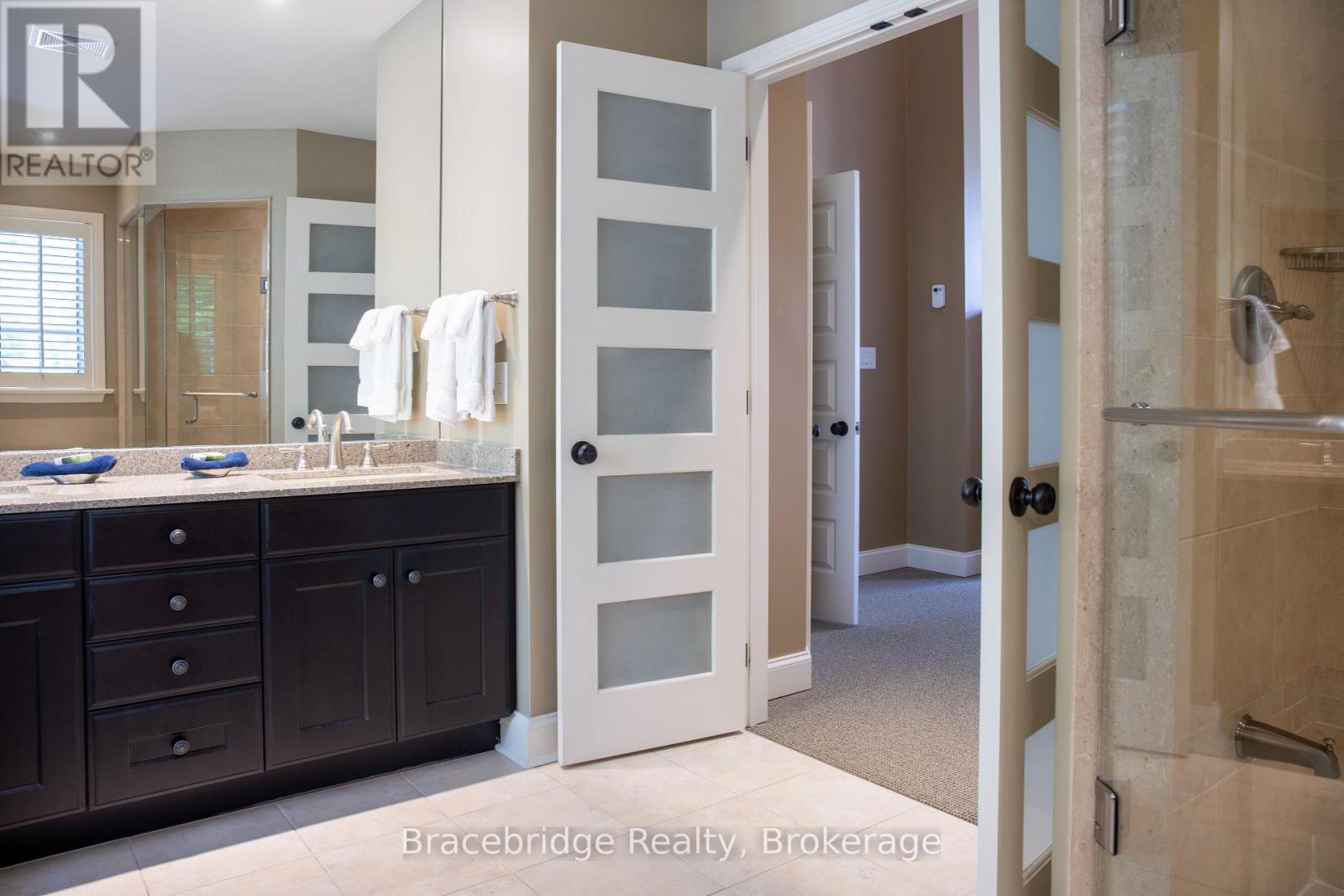 Sandfield 9 W2/w3 - 3876 Muskoka Rd 118 Highway W, Muskoka Lakes, Ontario  P0B 1J0 - Photo 12 - X13051198