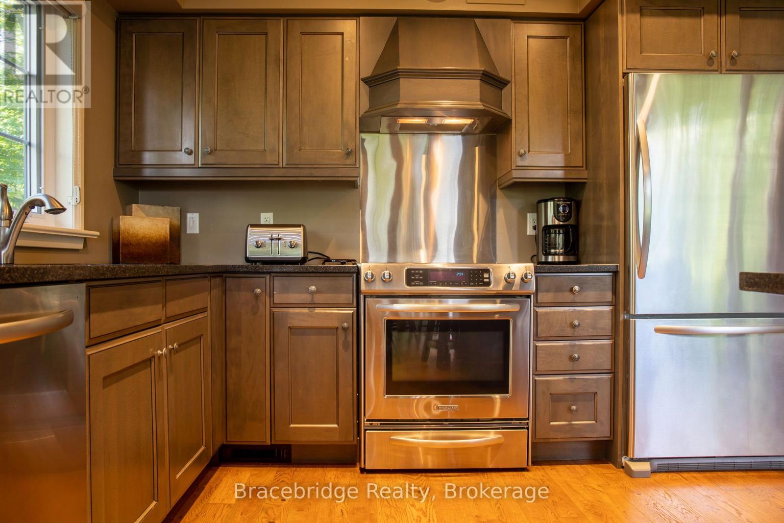 Sandfield 9 W2/w3 - 3876 Muskoka Rd 118 Highway W, Muskoka Lakes, Ontario  P0B 1J0 - Photo 20 - X13051198