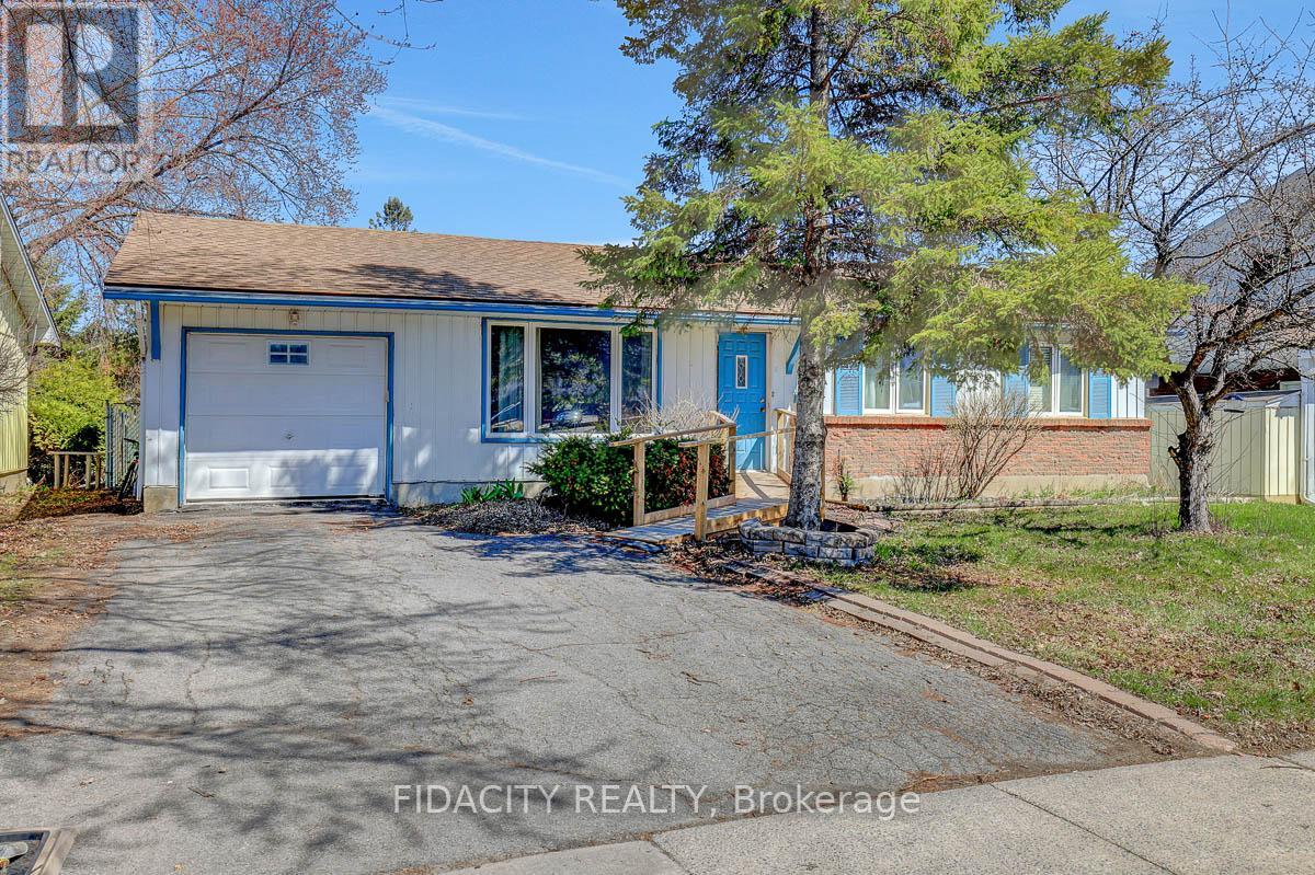 2336 Ogilvie Road, Ottawa, Ontario  K1J 7N6 - Photo 1 - X13051246