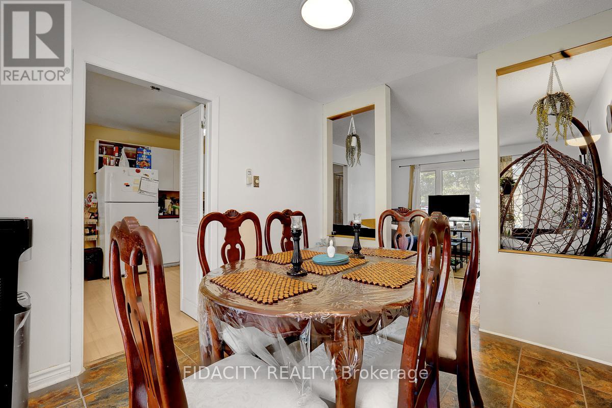 2336 Ogilvie Road, Ottawa, Ontario  K1J 7N6 - Photo 8 - X13051246