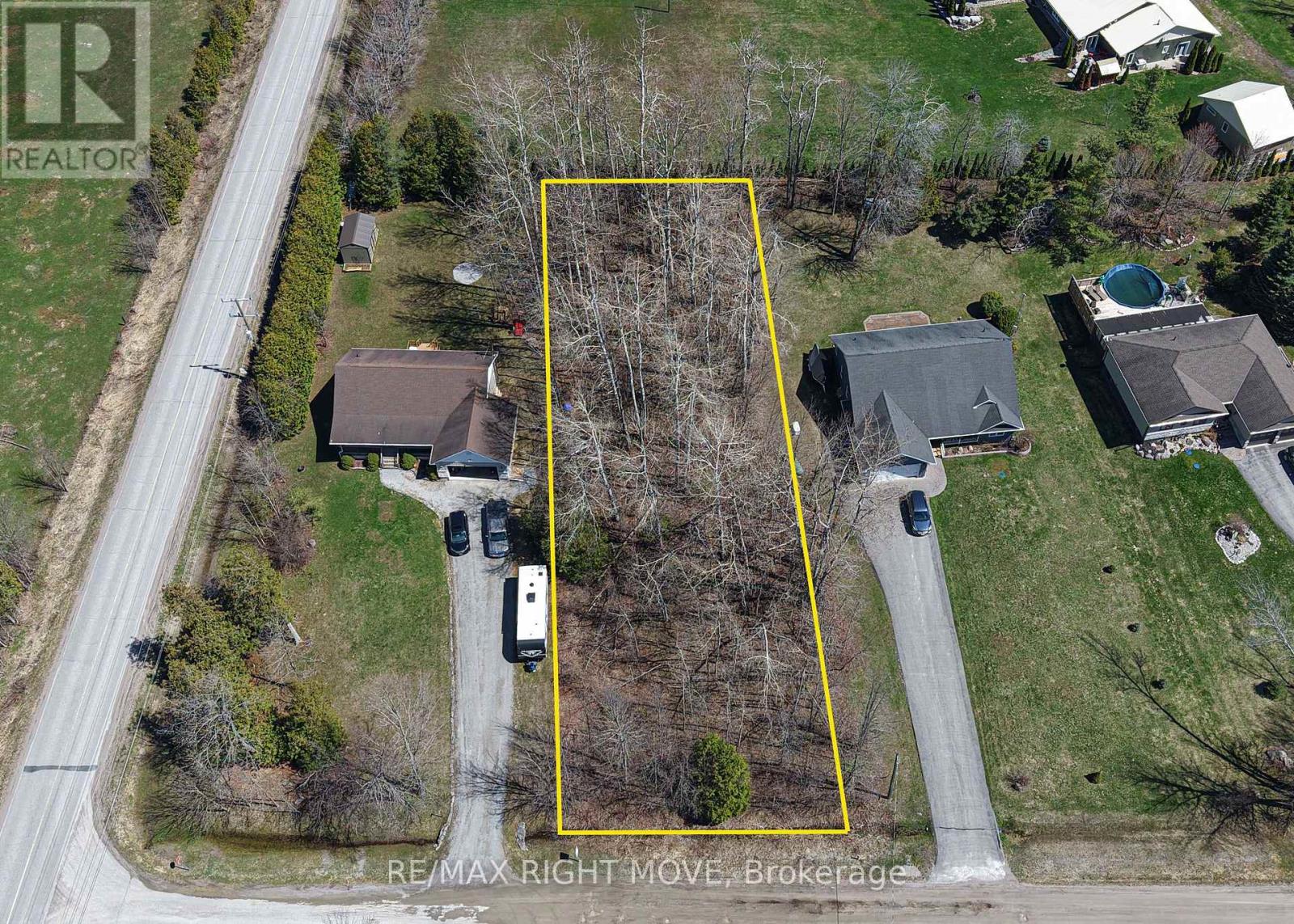 3585 PETER STREET, Ramara, Ontario