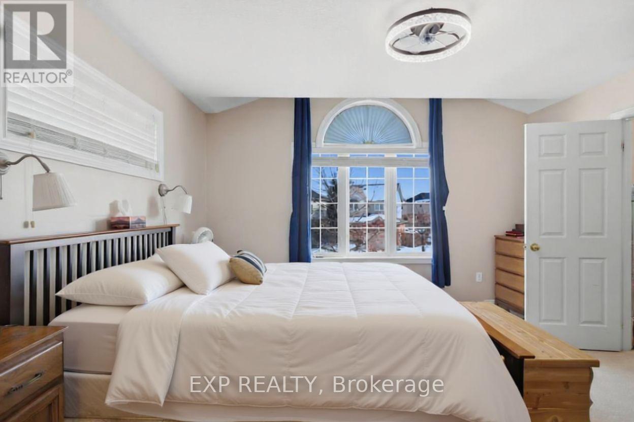 19 Chamberlain Crescent, Collingwood, Ontario  L9Y 0E3 - Photo 12 - S12845954