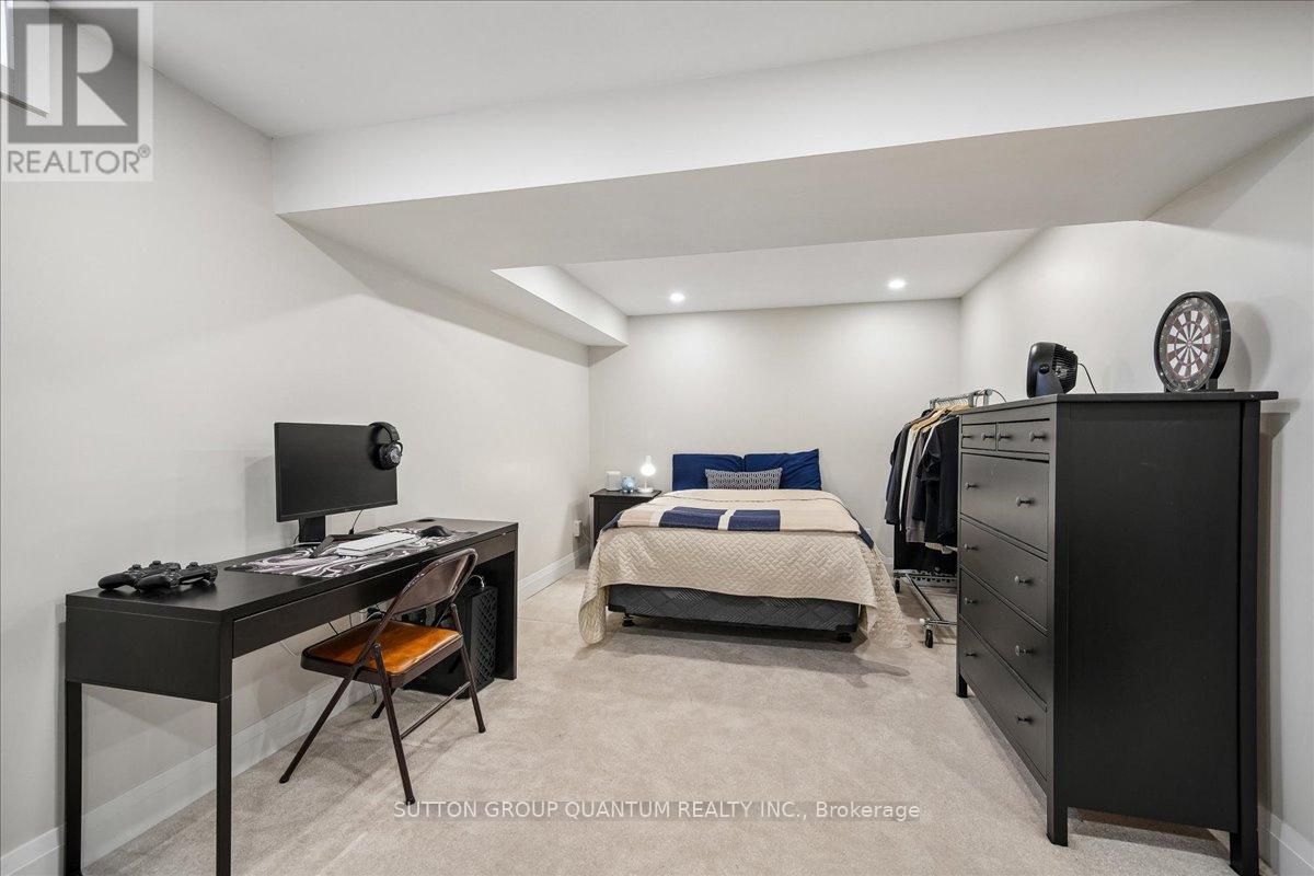 1120 Montgomery Drive, Oakville, Ontario  L6M 1G1 - Photo 28 - W13015078