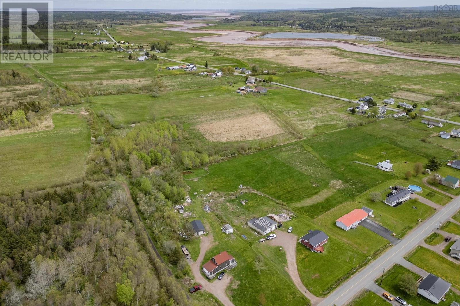 527 Pit Road, River Hebert, Nova Scotia  B0L 1G0 - Photo 34 - 202512041