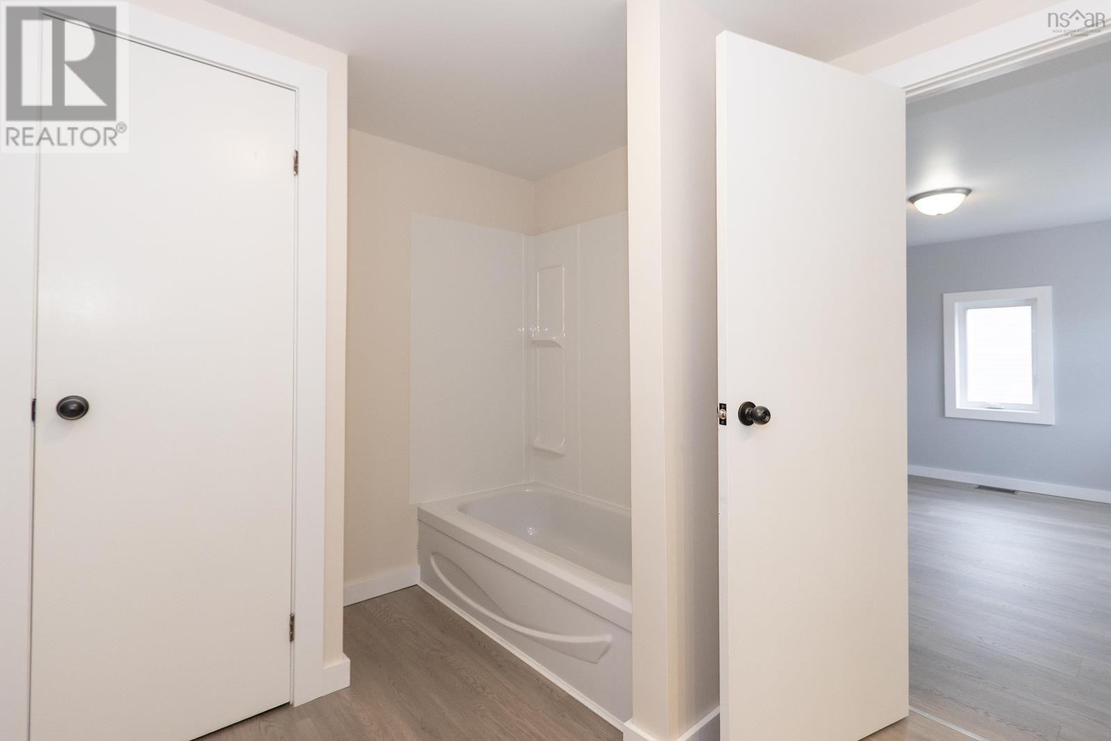 172 Mcgee Street, Springhill, Nova Scotia  B0M 1X0 - Photo 16 - 202608652