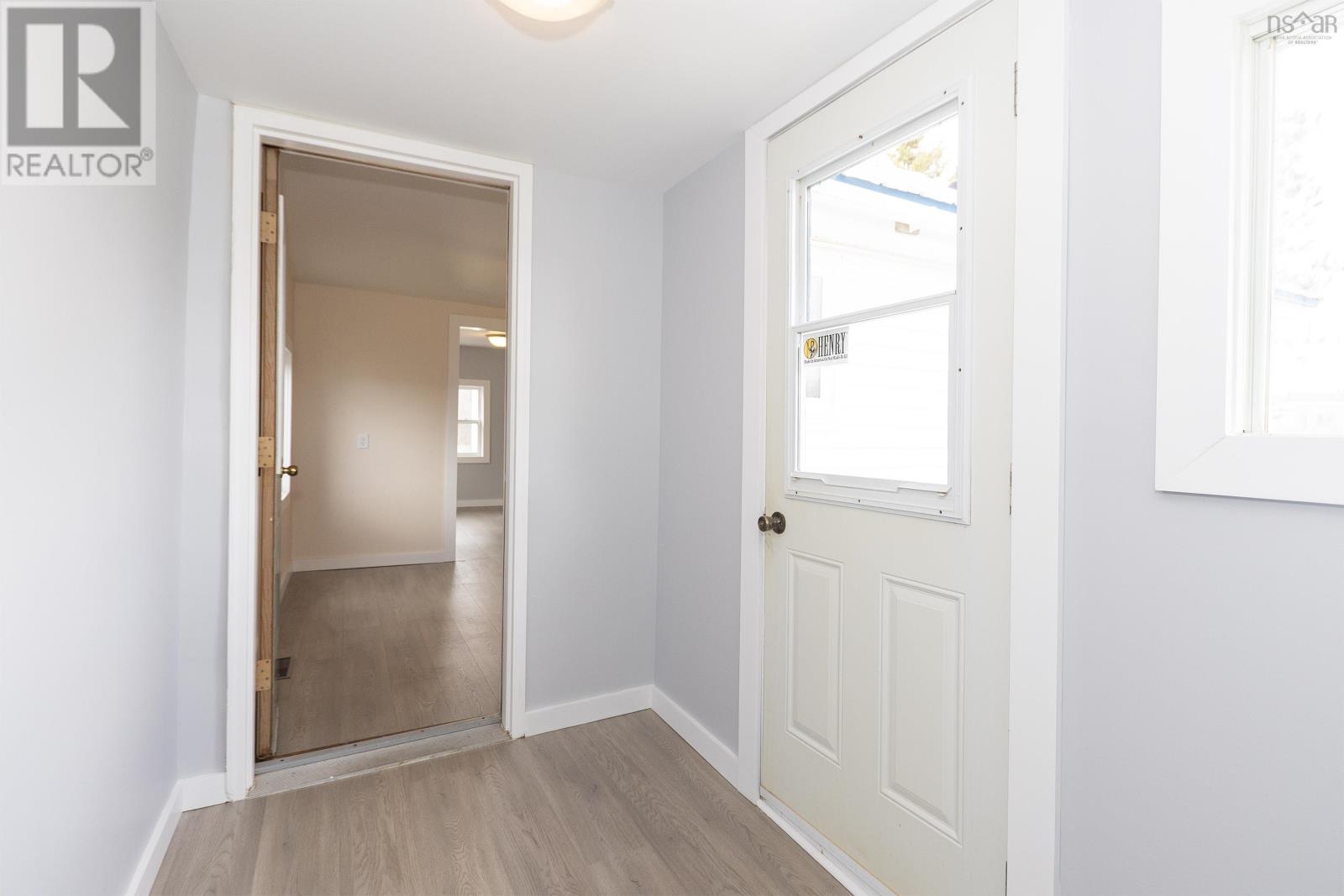 172 Mcgee Street, Springhill, Nova Scotia  B0M 1X0 - Photo 7 - 202608652