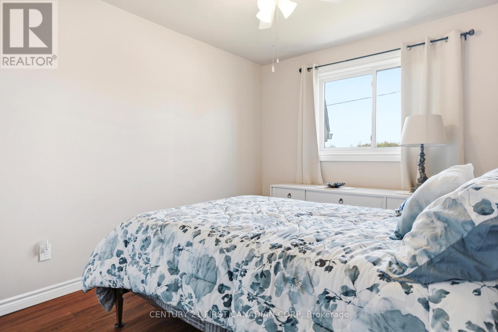 106 Angelo Drive, West Elgin, Ontario  N0L 2P0 - Photo 24 - X12904562