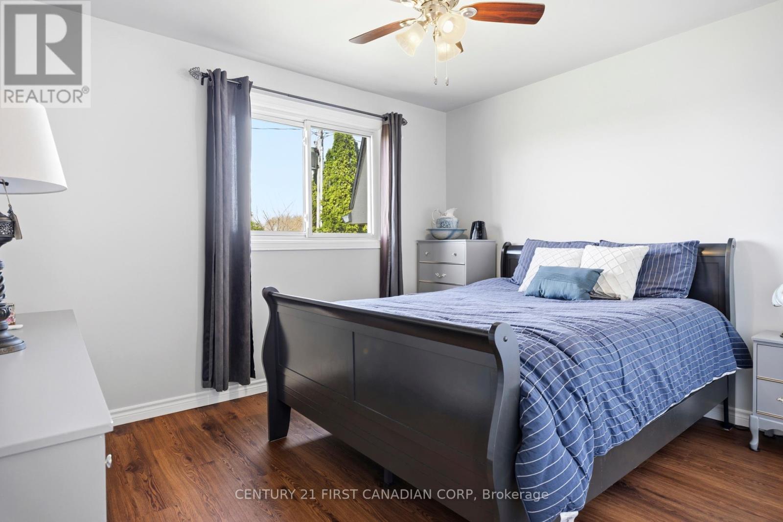 106 Angelo Drive, West Elgin, Ontario  N0L 2P0 - Photo 26 - X12904562