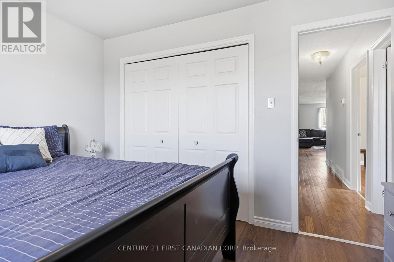 106 Angelo Drive, West Elgin, Ontario  N0L 2P0 - Photo 27 - X12904562