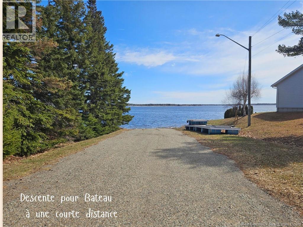 4333 Bellefeuille, Tracadie, New Brunswick  E1X 1C4 - Photo 6 - NB135667