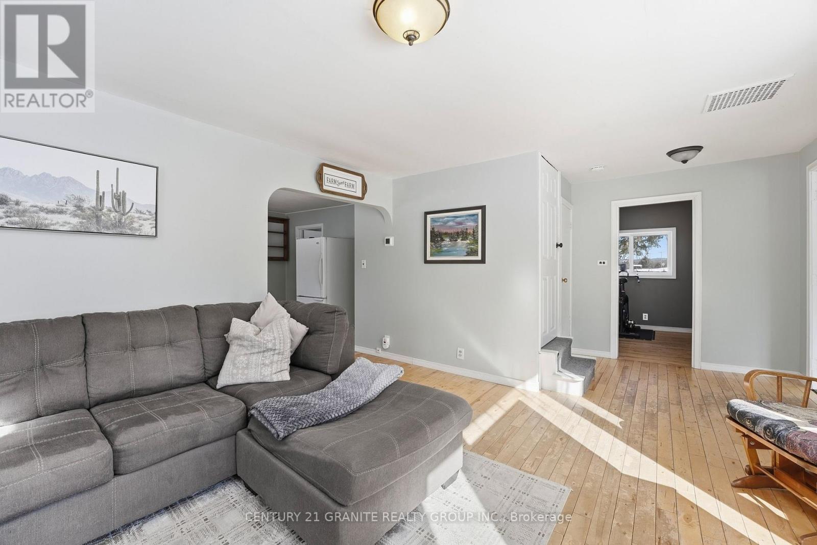 1367 Detlor Road, Bancroft, Ontario  K0L 2L0 - Photo 7 - X12819404