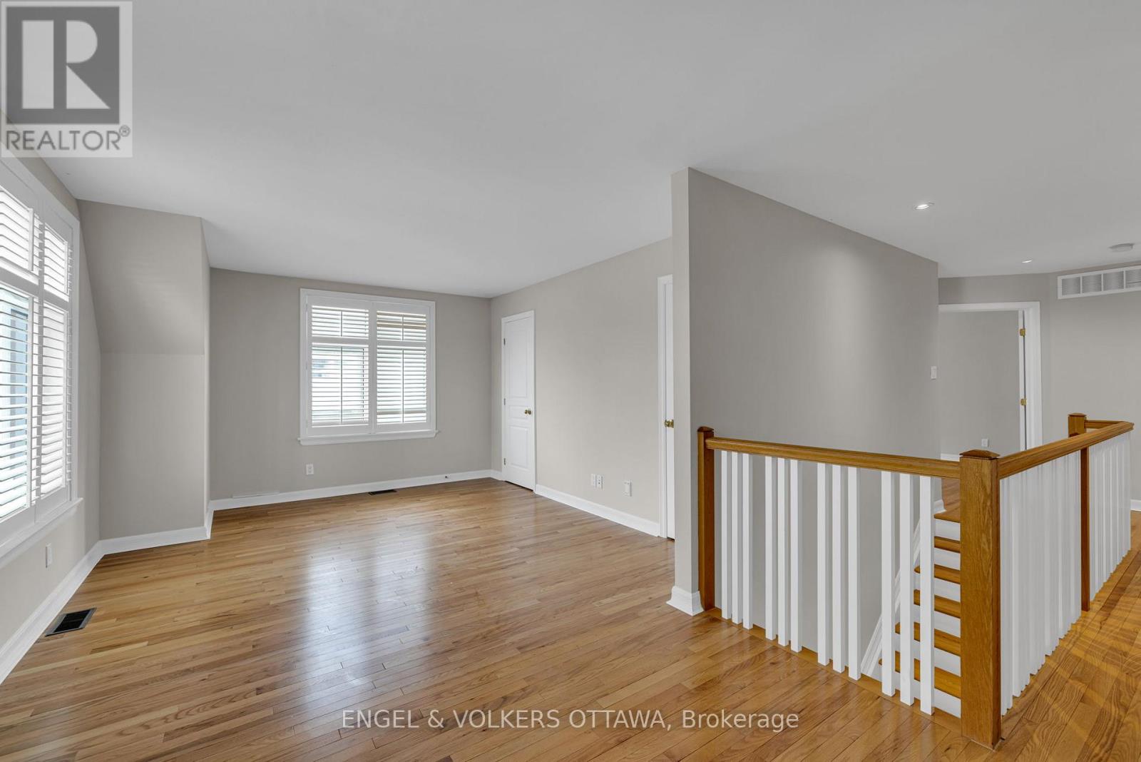 145 Manorhill Private, Ottawa, Ontario  K1H 2J3 - Photo 21 - X12887864