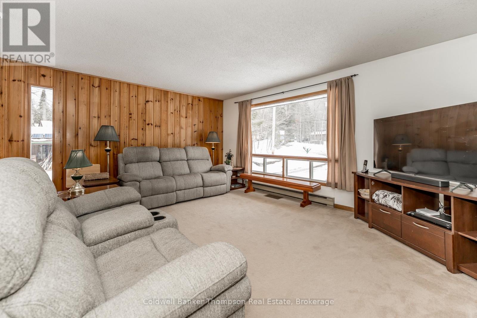 1357 Ravenscliffe Road, Huntsville, Ontario  P1H 2N5 - Photo 2 - X13051268