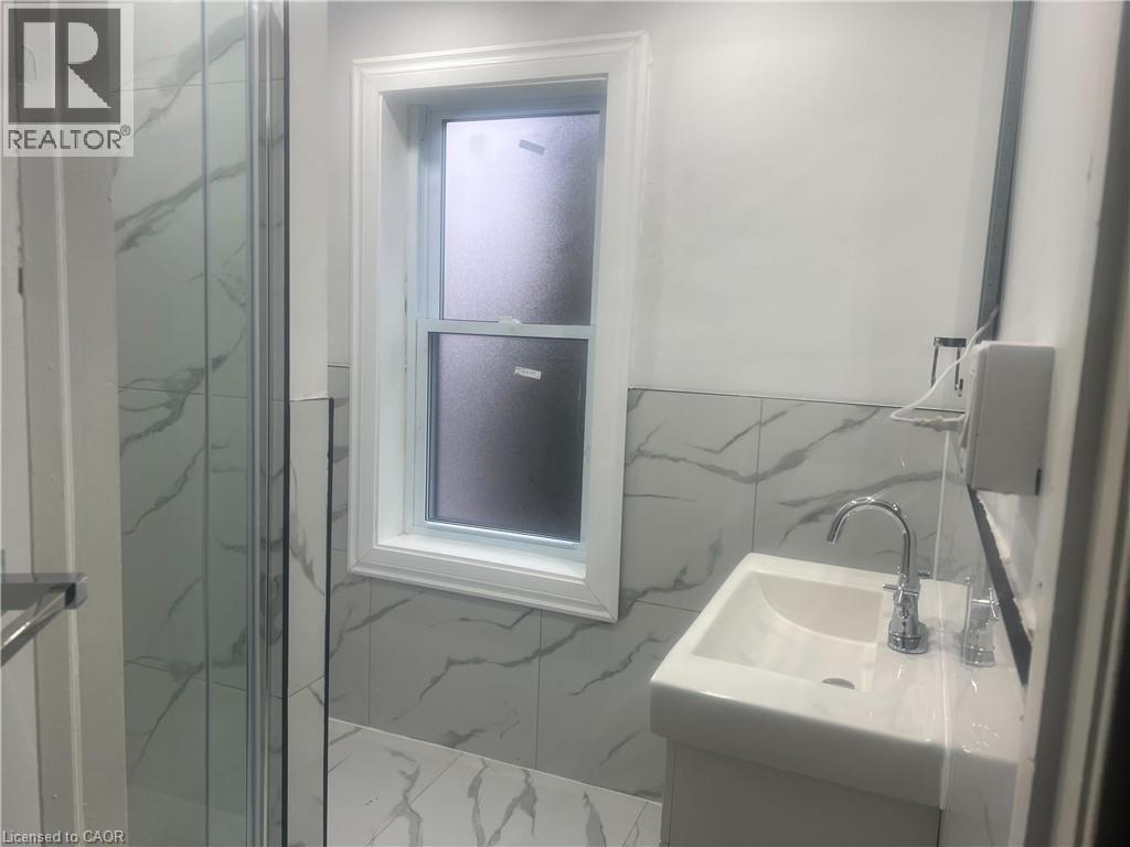 1434 King Street E, Cambridge, Ontario  N3H 3R4 - Photo 11 - 40798535