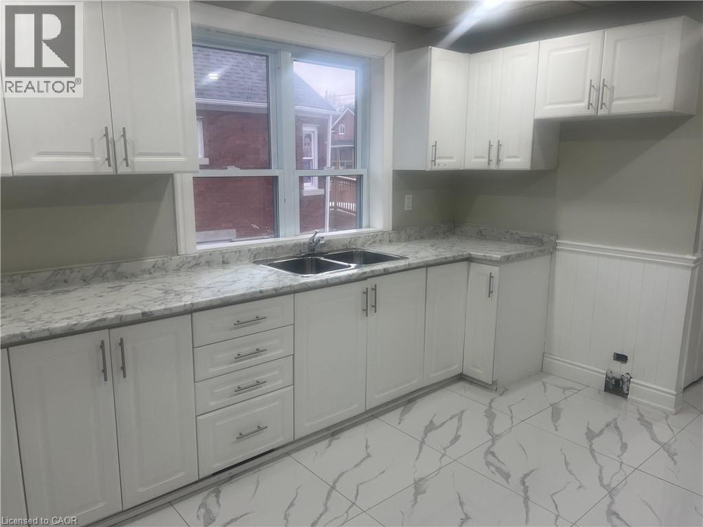 1434 King Street E, Cambridge, Ontario  N3H 3R4 - Photo 5 - 40798535