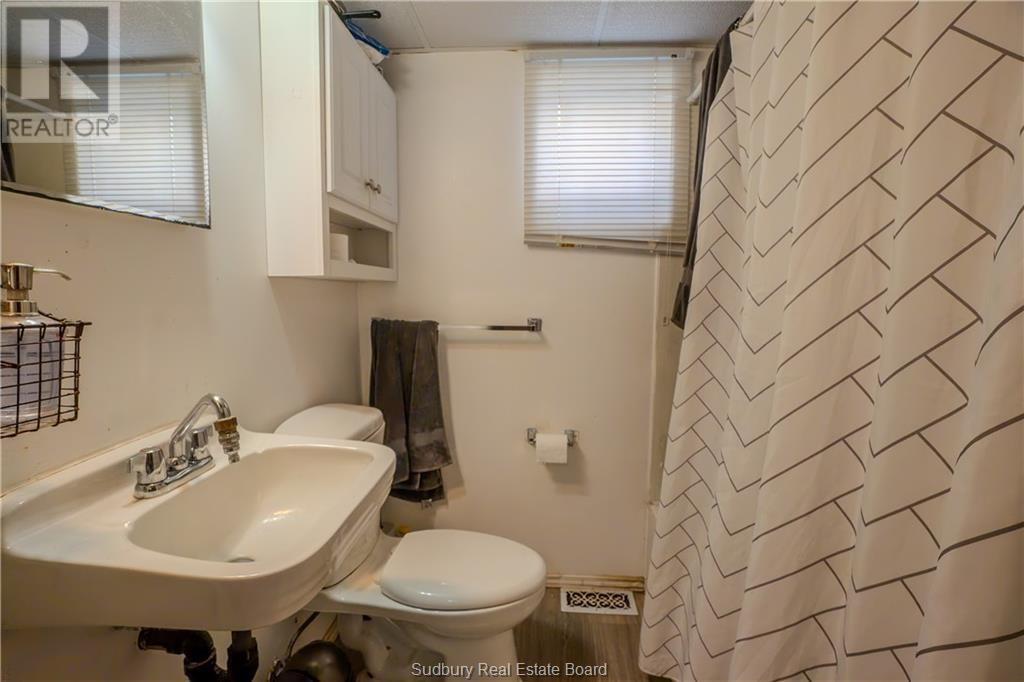 87 Manor Road, Sudbury, Ontario  P3B 3K9 - Photo 23 - 2127363