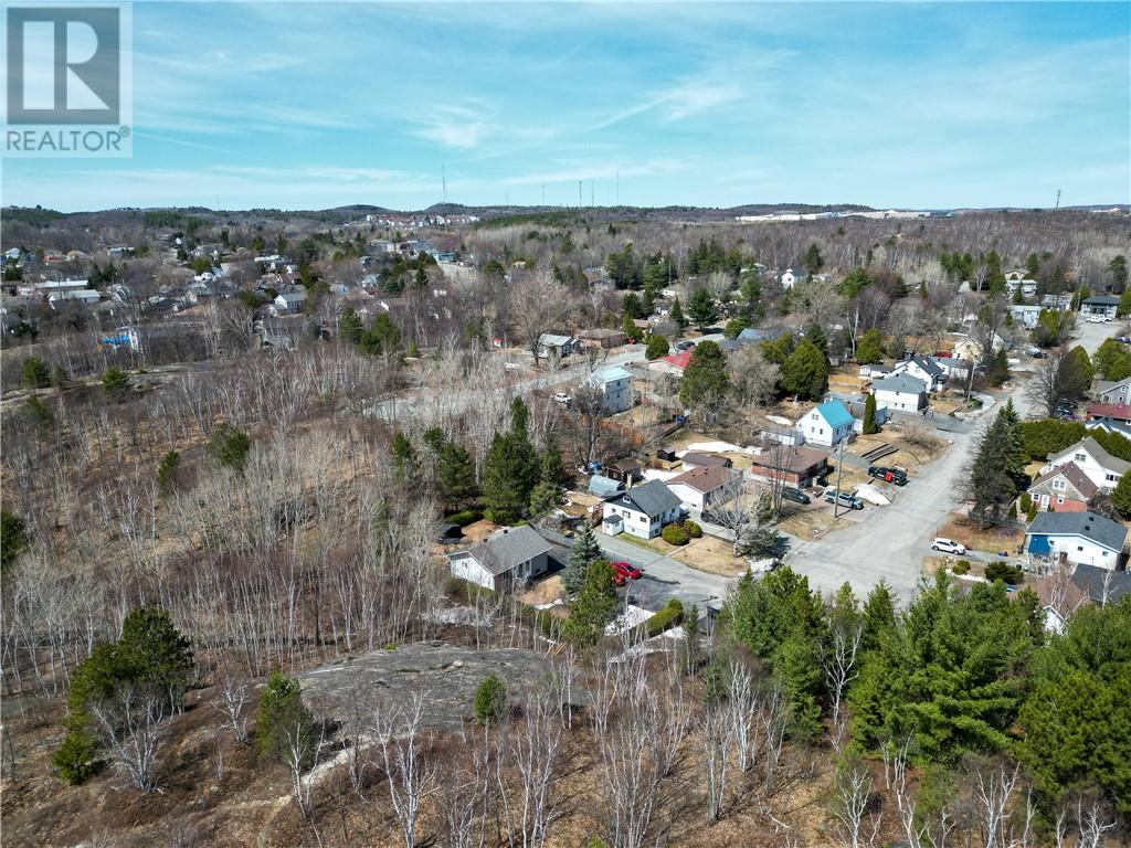 87 Manor Road, Sudbury, Ontario  P3B 3K9 - Photo 27 - 2127336