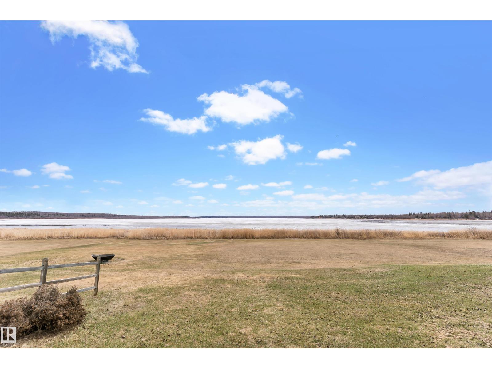 51 Lakeshore Dr, Rural Lac Ste. Anne County, Alberta  T0E 1V0 - Photo 30 - E4484439