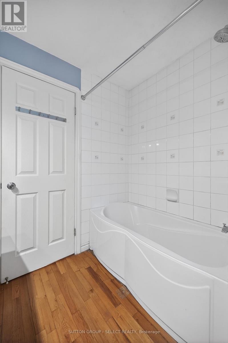 99 Duchess Avenue, Lucan Biddulph, Ontario  N0M 2J0 - Photo 22 - X13051256