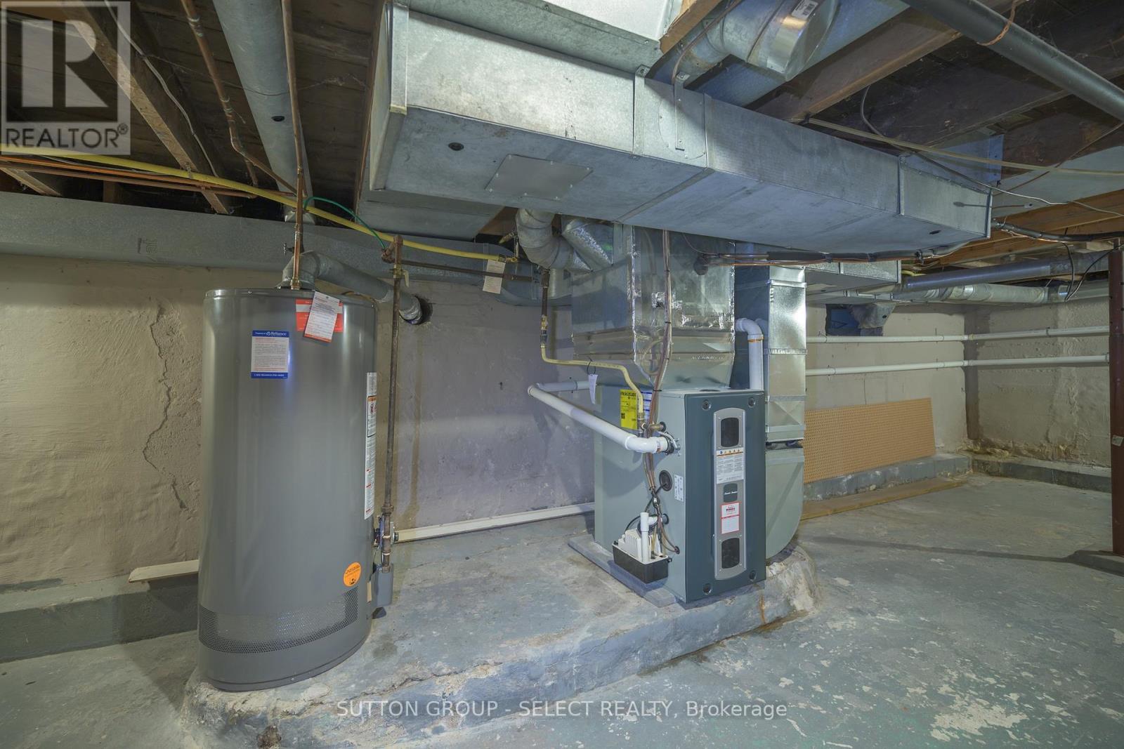 99 Duchess Avenue, Lucan Biddulph, Ontario  N0M 2J0 - Photo 23 - X13051256