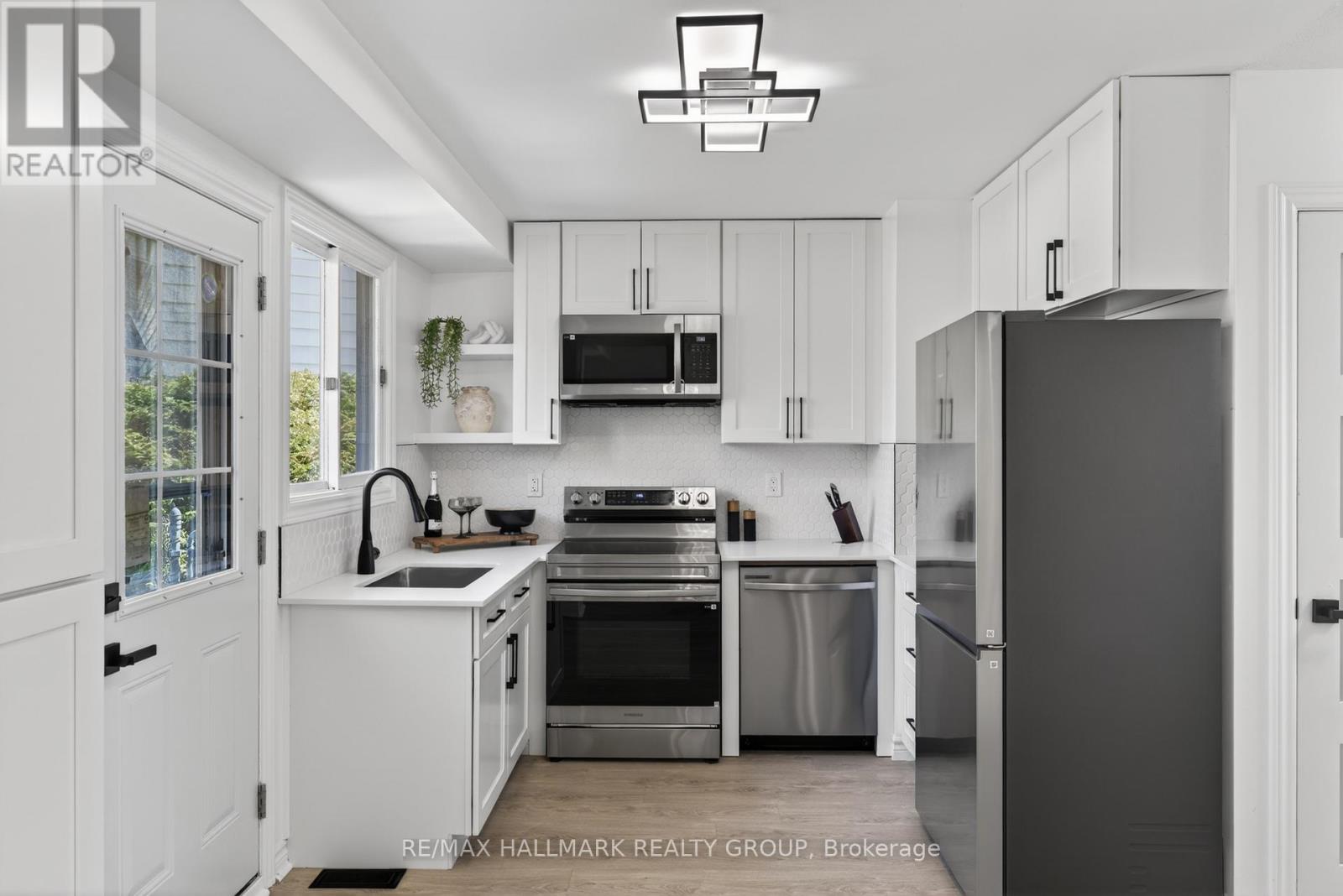 226 Old Colony Road, Ottawa, Ontario  K2L 1M7 - Photo 18 - X13051266