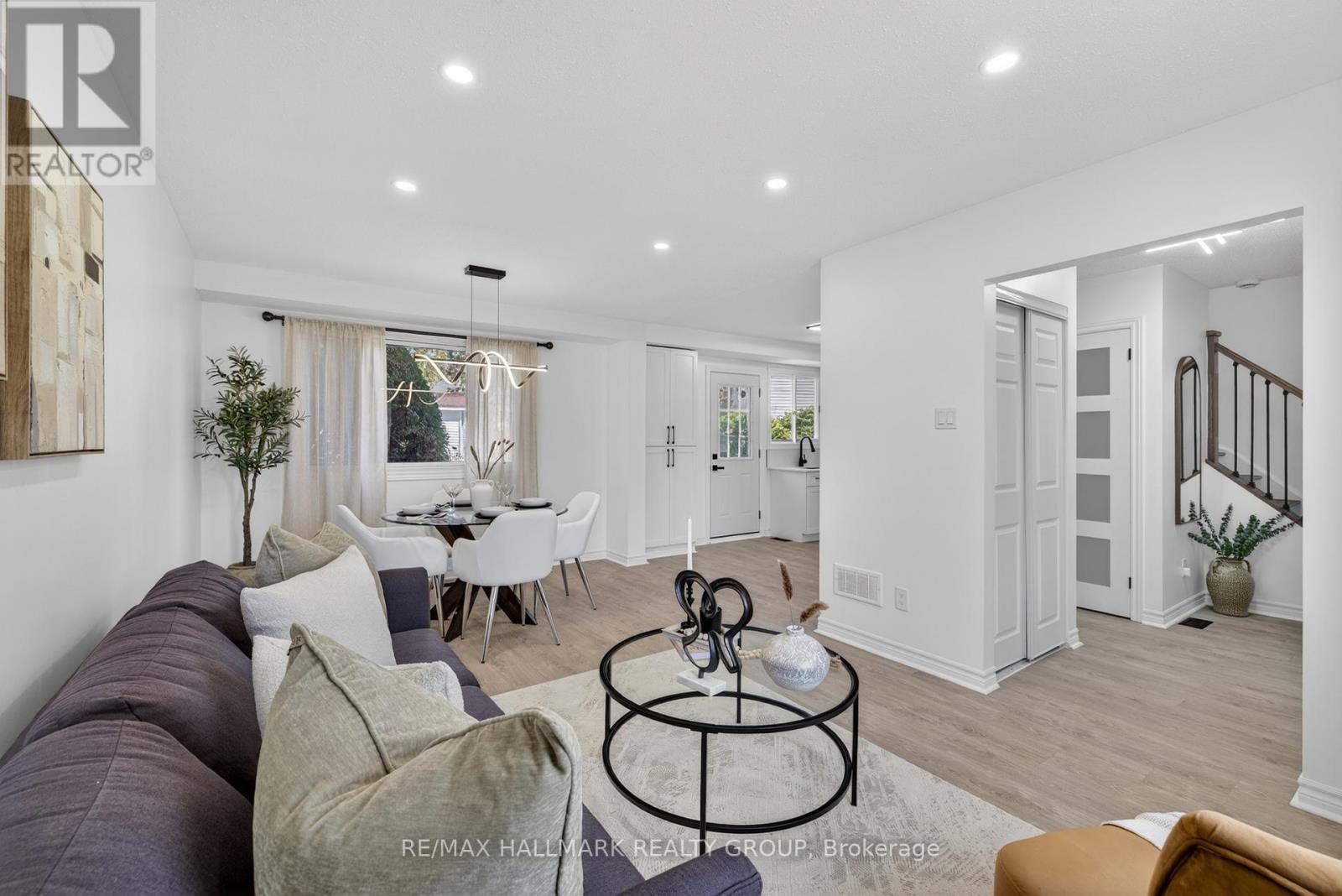 226 Old Colony Road, Ottawa, Ontario  K2L 1M7 - Photo 8 - X13051266