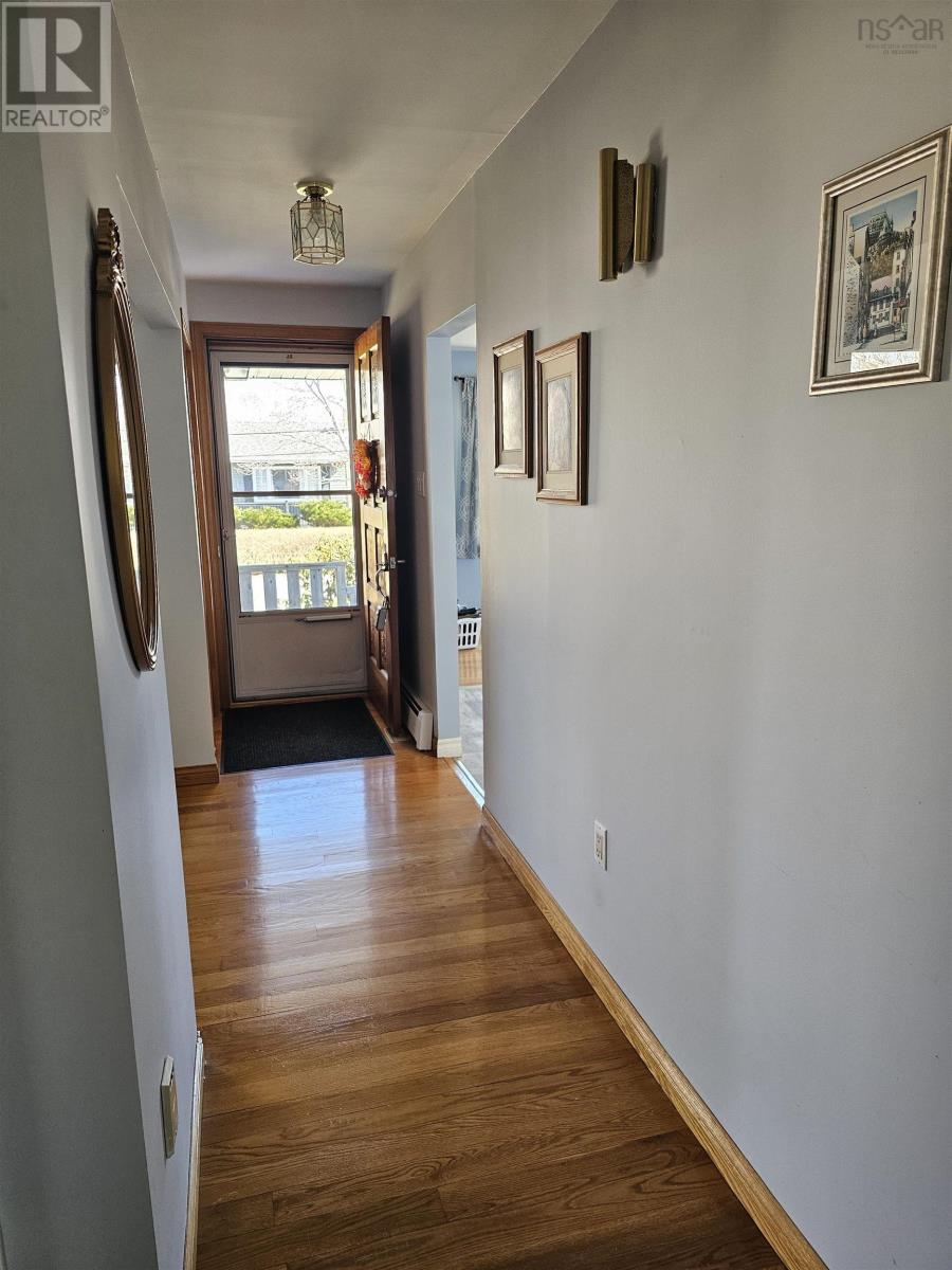 14 Edina Street, Glace Bay, Nova Scotia  B1A 1G7 - Photo 16 - 202608764