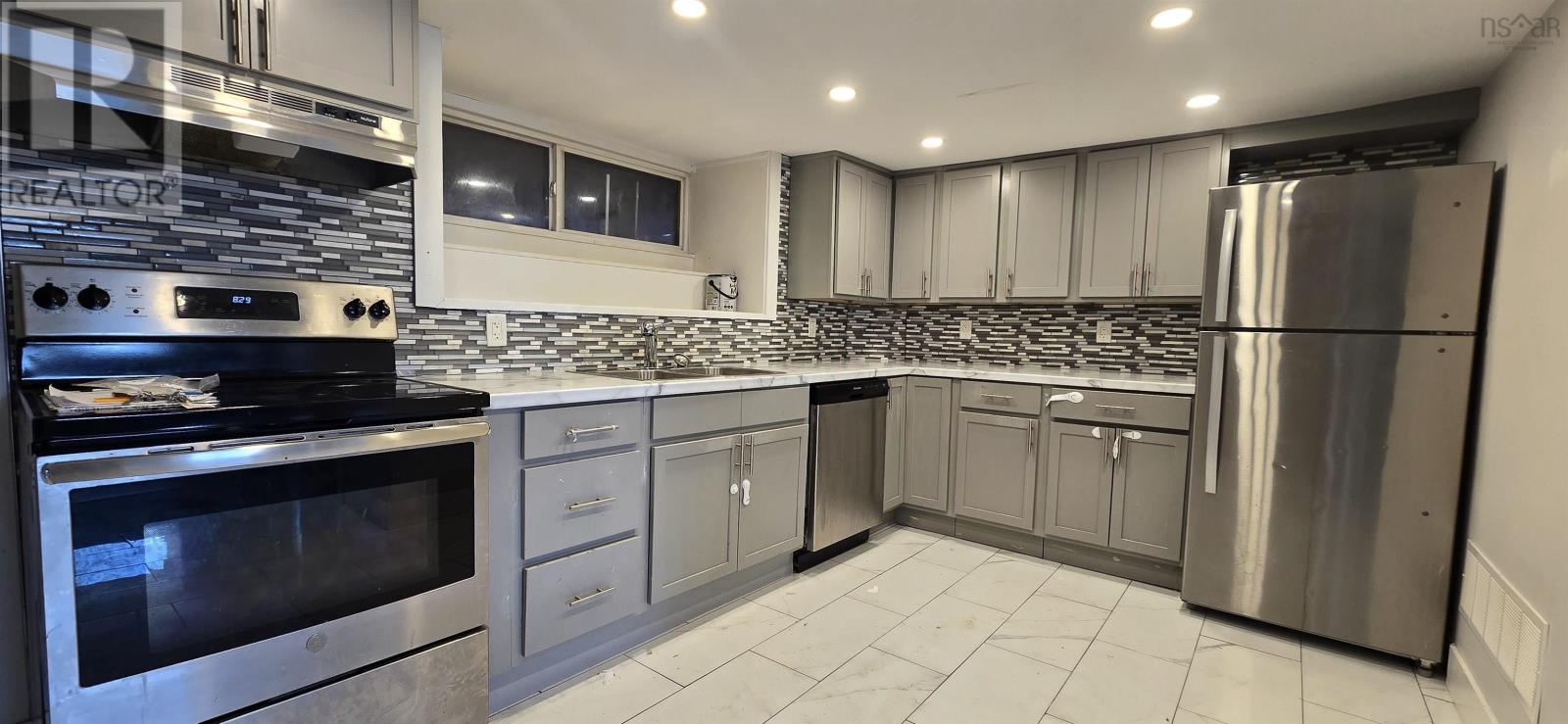 2055,2059,2061 North Park Street, Halifax, Nova Scotia  B3K 4B2 - Photo 11 - 202600698