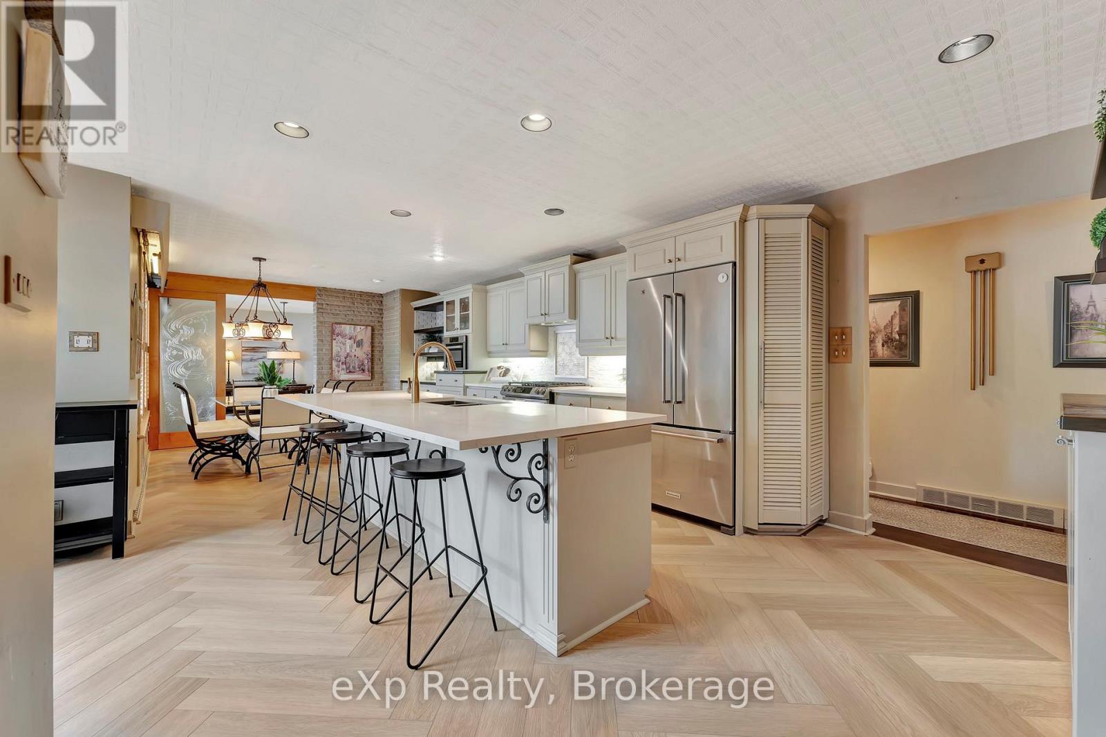 5 Orchard Crescent, Guelph, Ontario  N1E 1W9 - Photo 21 - X12985990